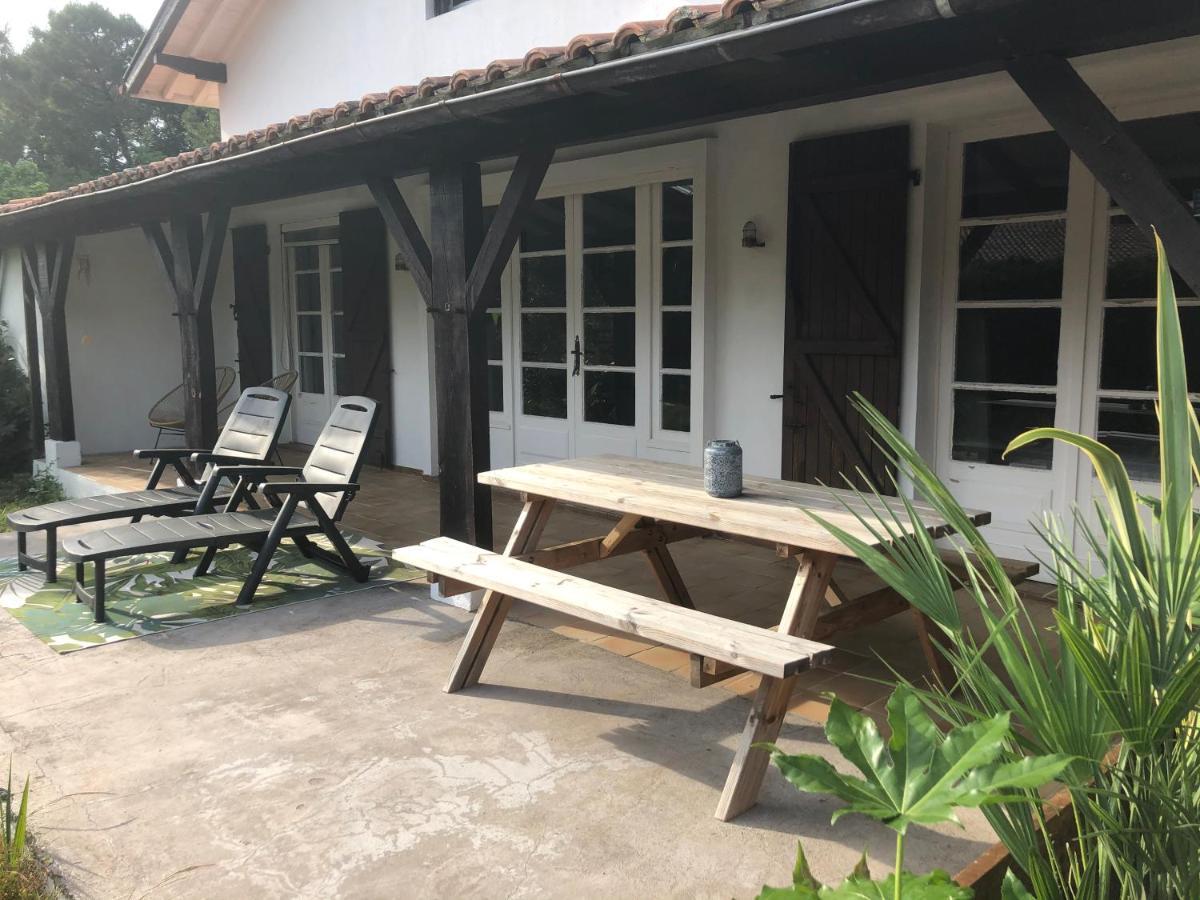 Villa Orcas Леон Екстериор снимка