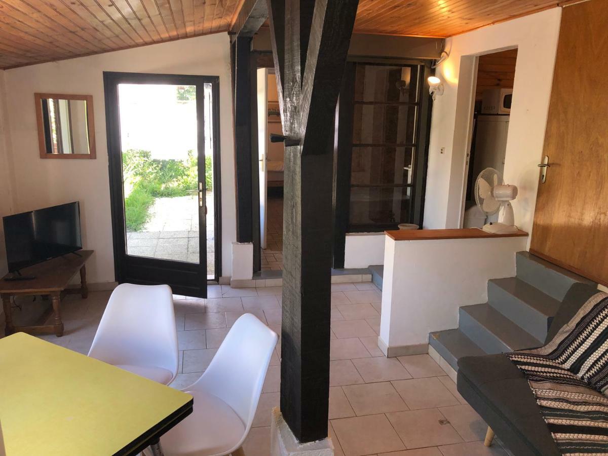 Villa Orcas Леон Екстериор снимка